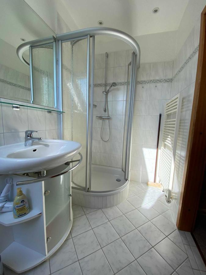 App 2 Hotel List Exterior photo